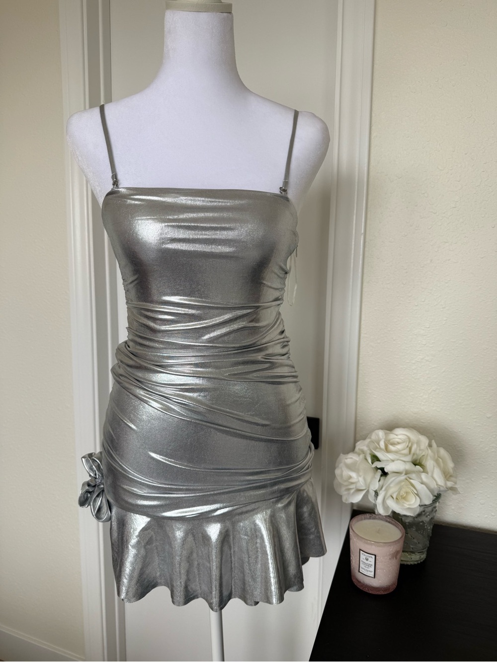 Theme Silver Shimmery Spaghetti-Strap Party Dress NWT Girls Size Lg - Picture 4 of 6